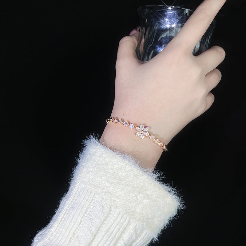 Atemberaubende Armband für den Alltag