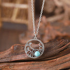 Schöne Halskette mit einzigartigem Stil