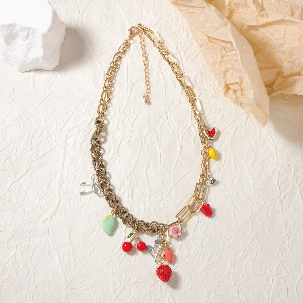 Zarte handwerkliche Halskette