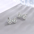 Zarte handwerkliche Ohrring