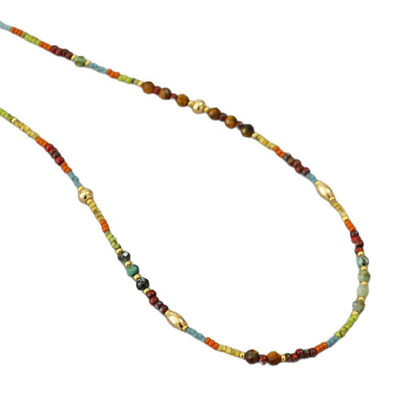 Zarte handwerkliche Halskette