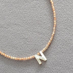 Schöne Halskette mit einzigartigem Stil