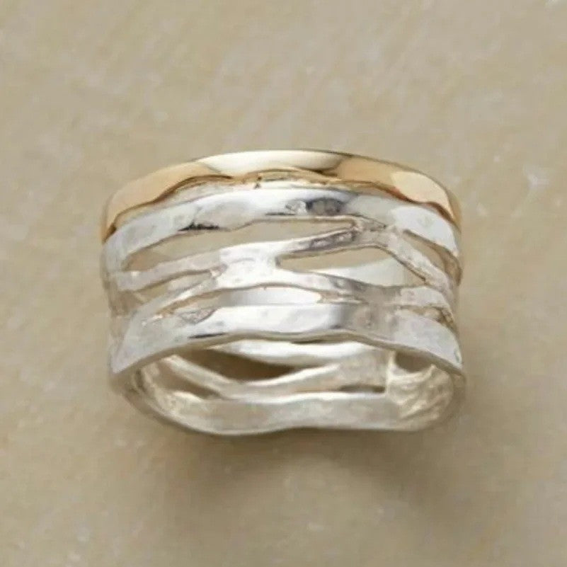 Schöne Armband mit einzigartigem Stil