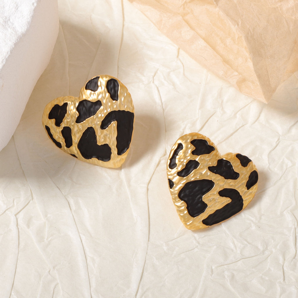 Atemberaubende Ohrring für den Alltag