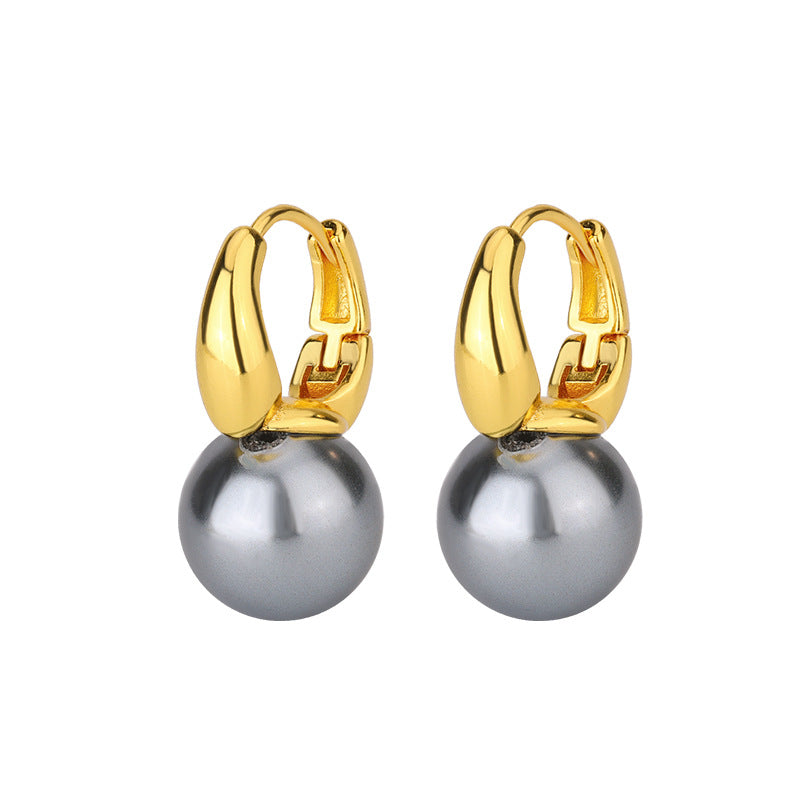 Schöne Gold Ohrring mit einzigartigem Stil