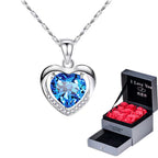 Schöne Halskette mit einzigartigem Stil