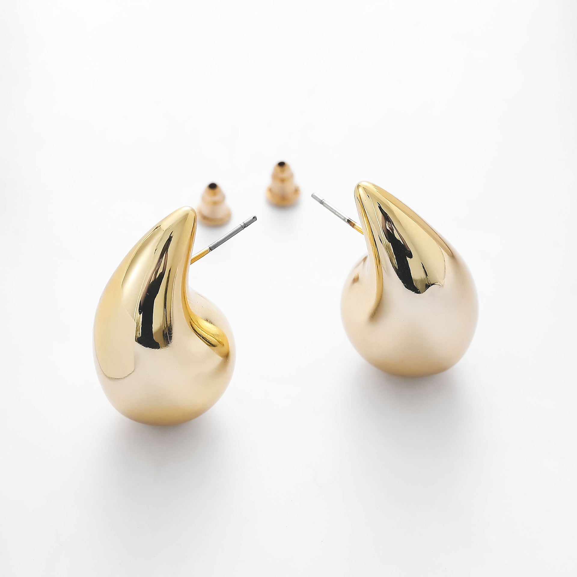 Atemberaubende Ohrring für den Alltag