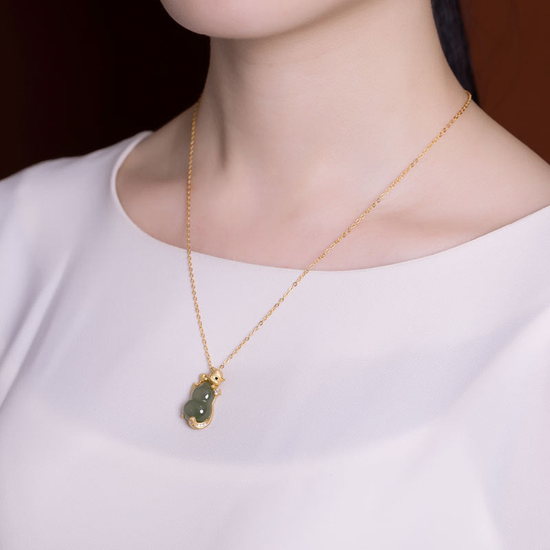 Schöne Silber Halskette mit einzigartigem Stil