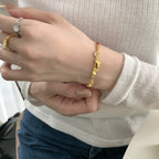 Schöne Armband mit einzigartigem Stil