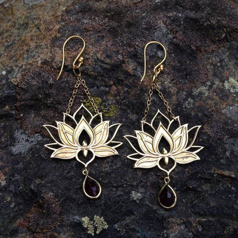 Zarte handwerkliche Gold Ohrring