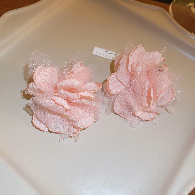 Atemberaubende Ohrring für den Alltag