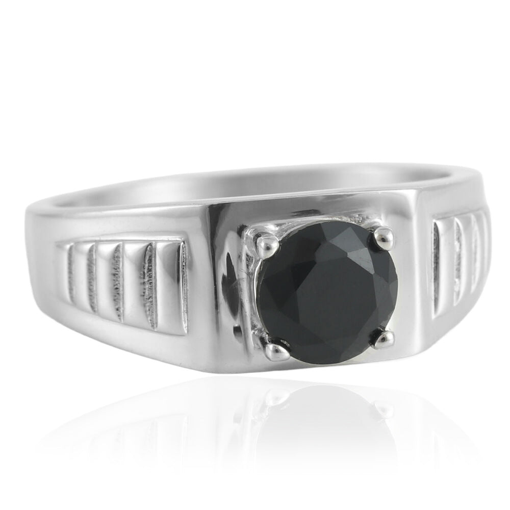 Klassische Ring mit zeitloser Eleganz