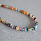 Zarte handwerkliche Halskette