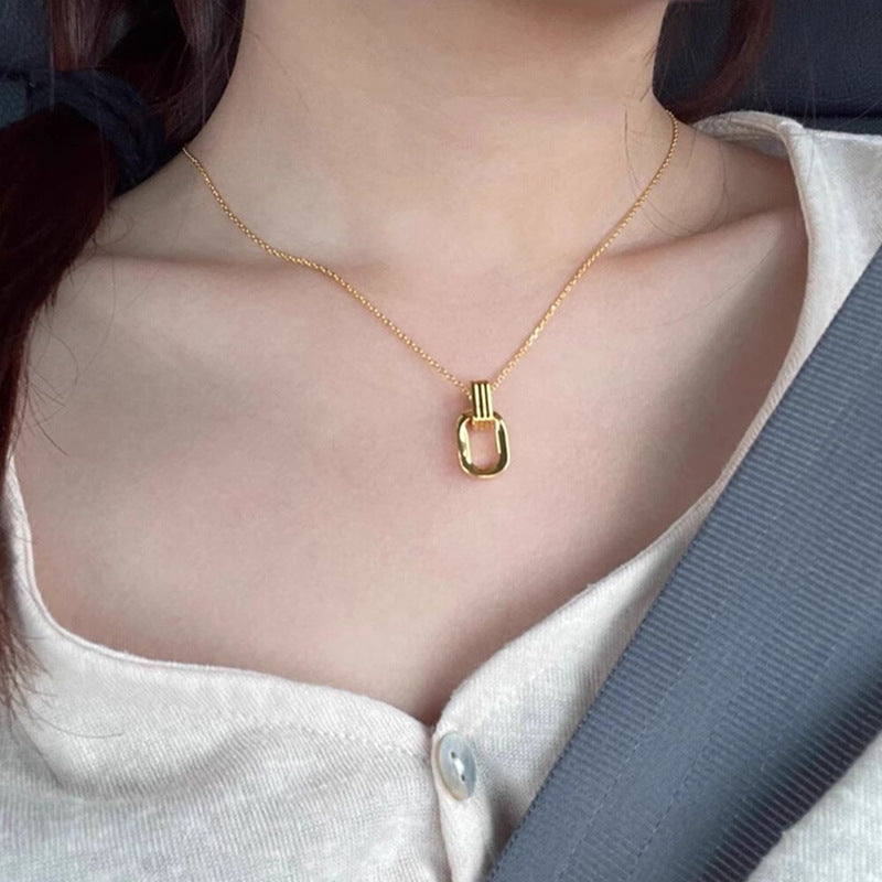 Klassische Halskette mit zeitloser Eleganz