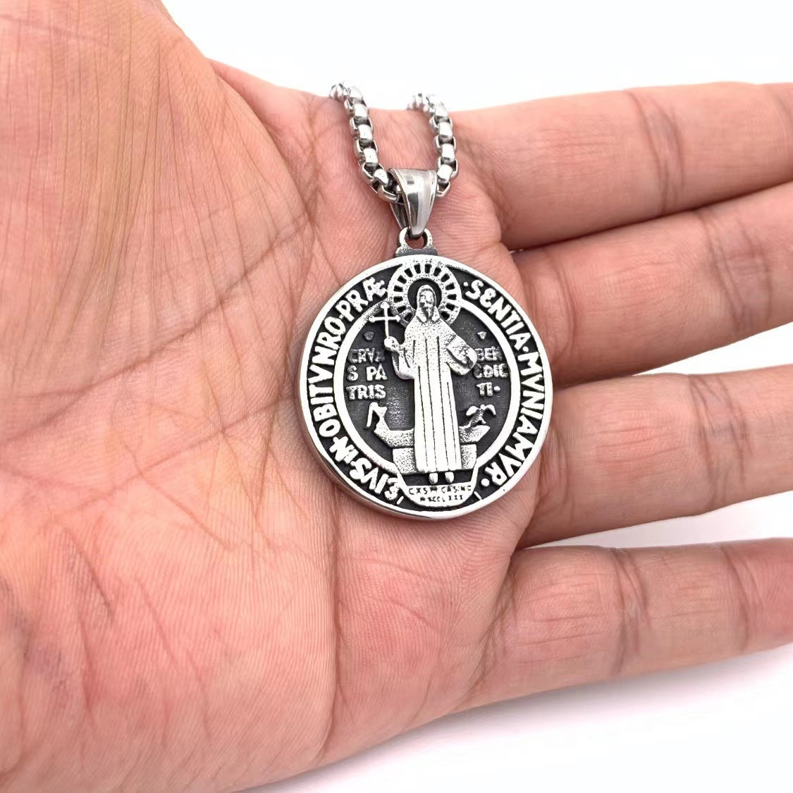 Charmante Halskette für jeden Anlass