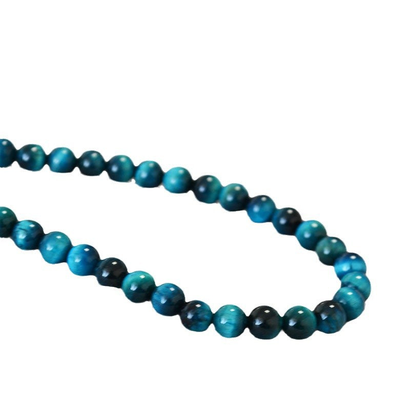 Zarte handwerkliche Halskette