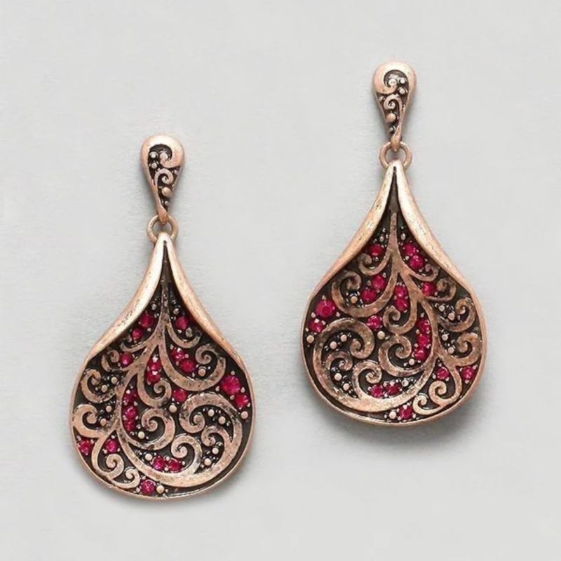 Atemberaubende Ohrring für den Alltag