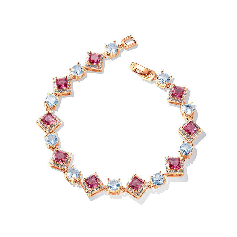 Schöne Armband mit einzigartigem Stil