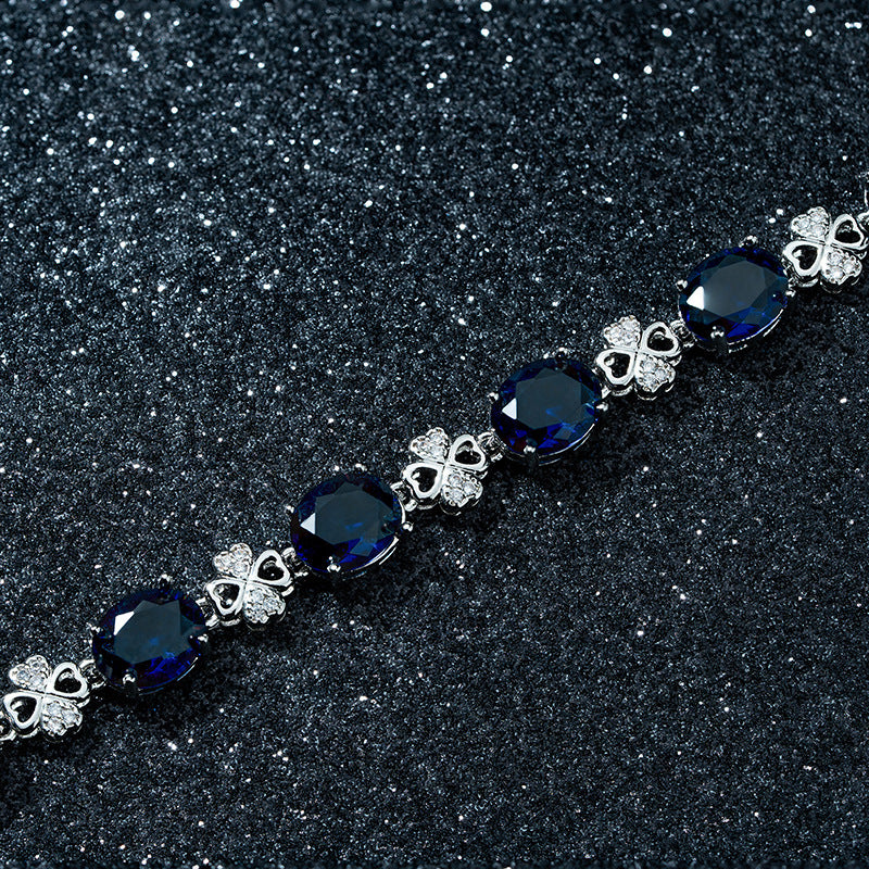 Klassische Armband mit zeitloser Eleganz