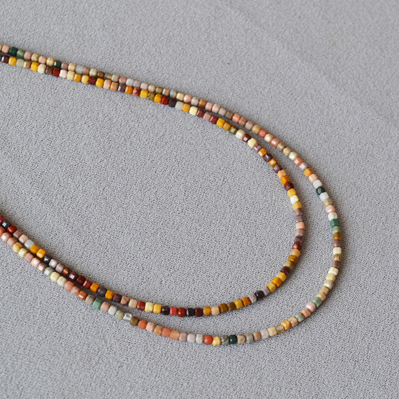 Zarte handwerkliche Halskette