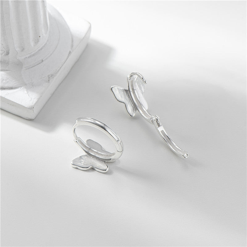 Zarte handwerkliche Ohrring