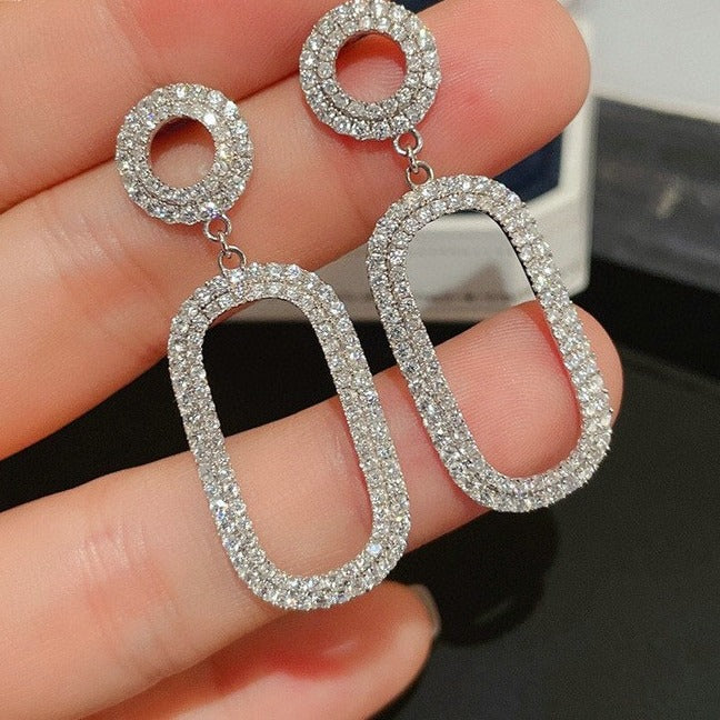 Atemberaubende Ohrring für den Alltag