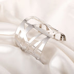 Schöne Armband mit einzigartigem Stil