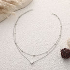 Schöne Halskette mit einzigartigem Stil