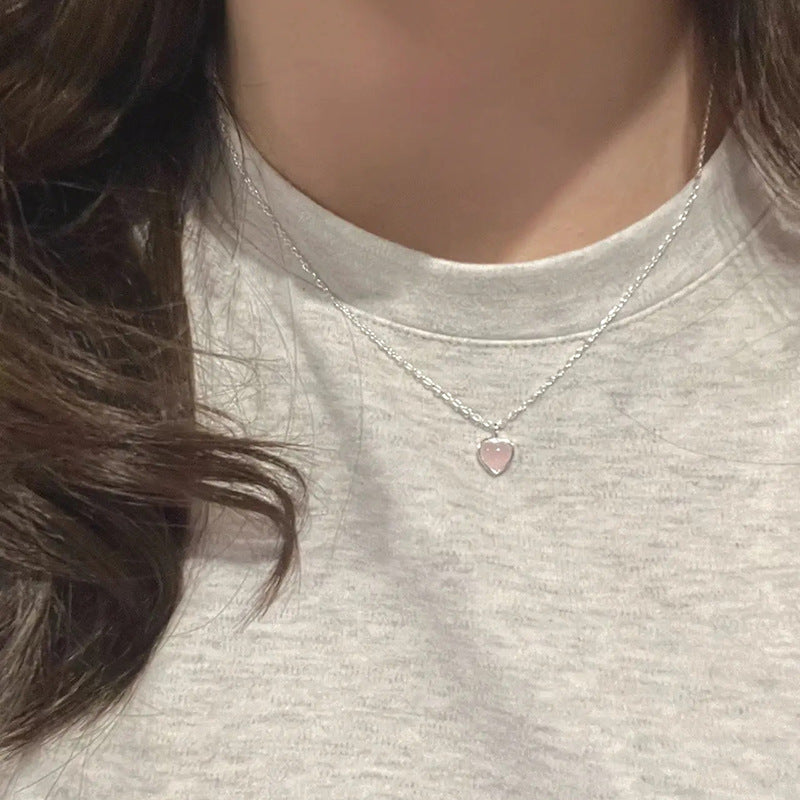 Schöne Halskette mit einzigartigem Stil