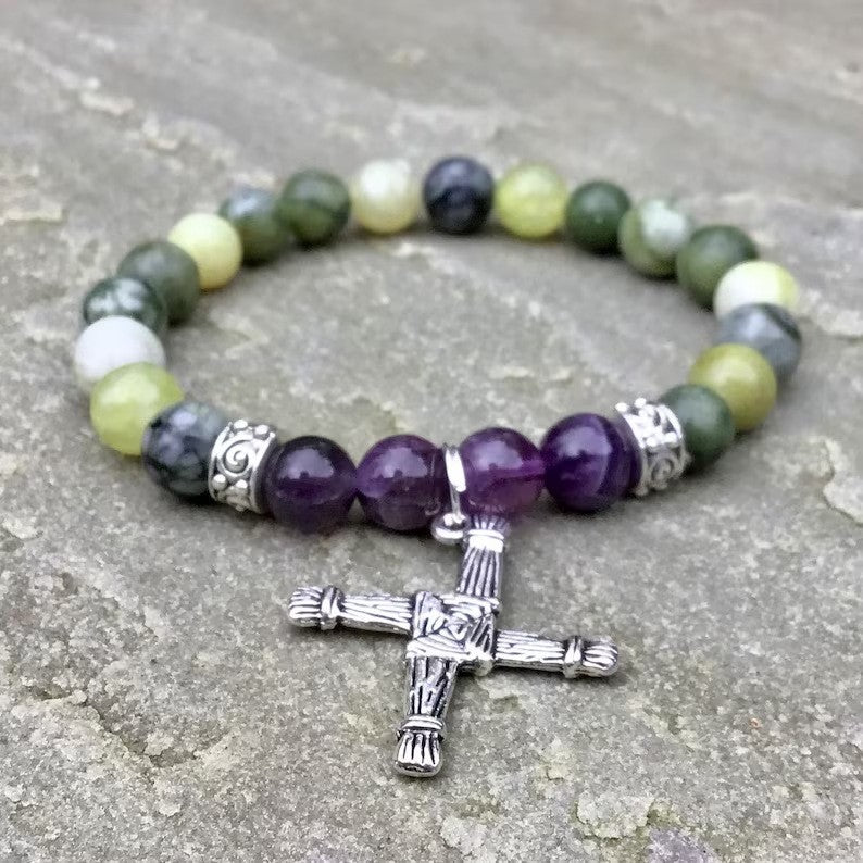 Schöne Armband mit einzigartigem Stil