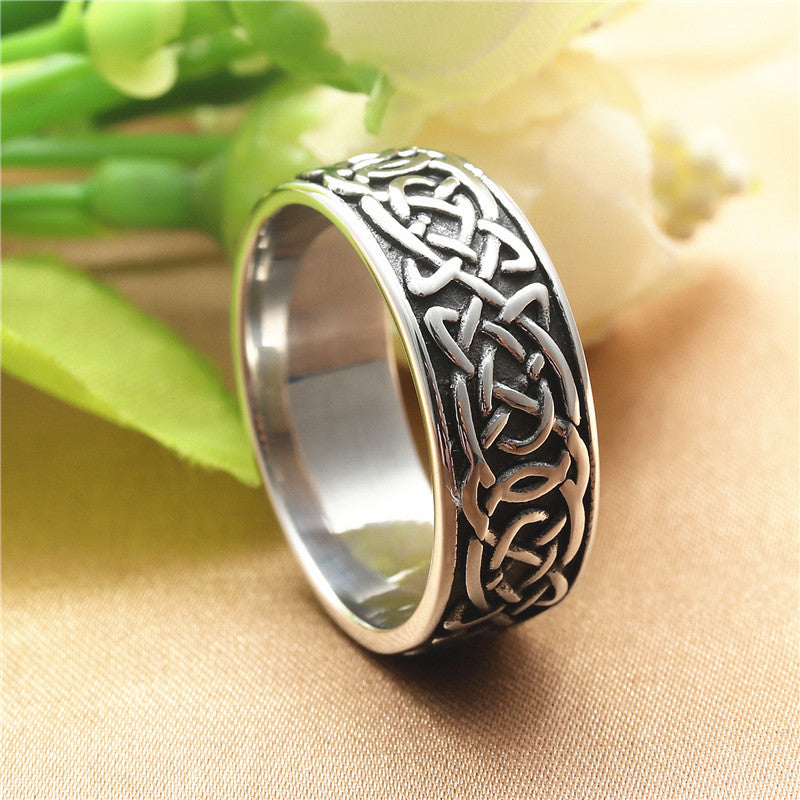 Schöne Ring mit einzigartigem Stil