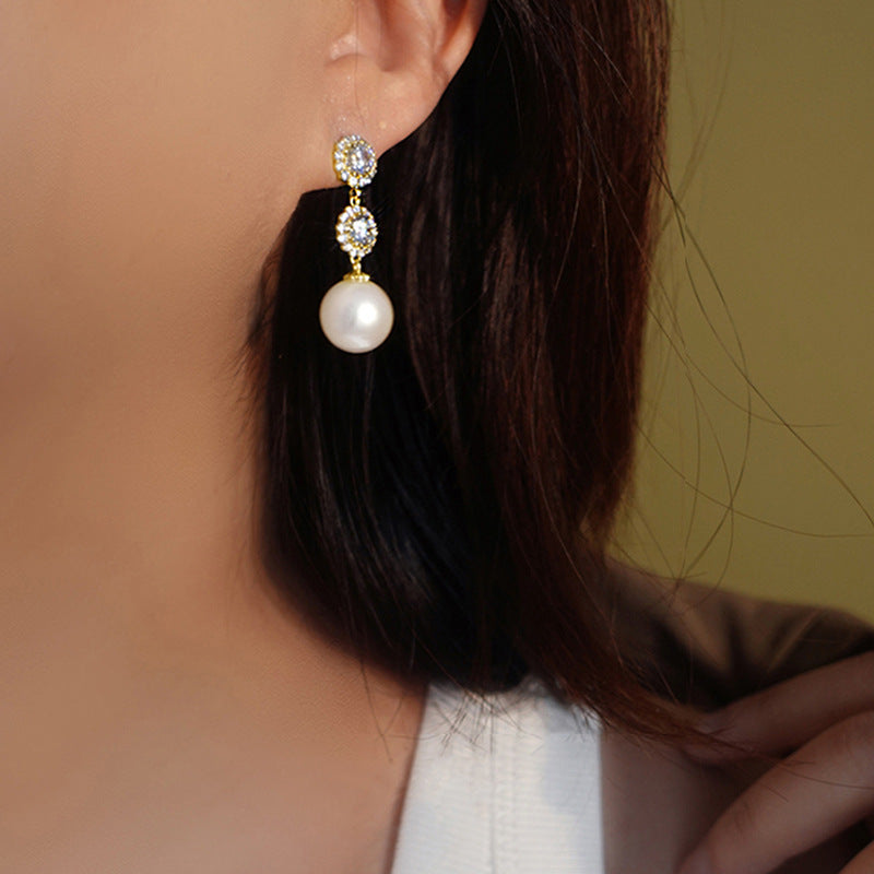 Atemberaubende Ohrring für den Alltag