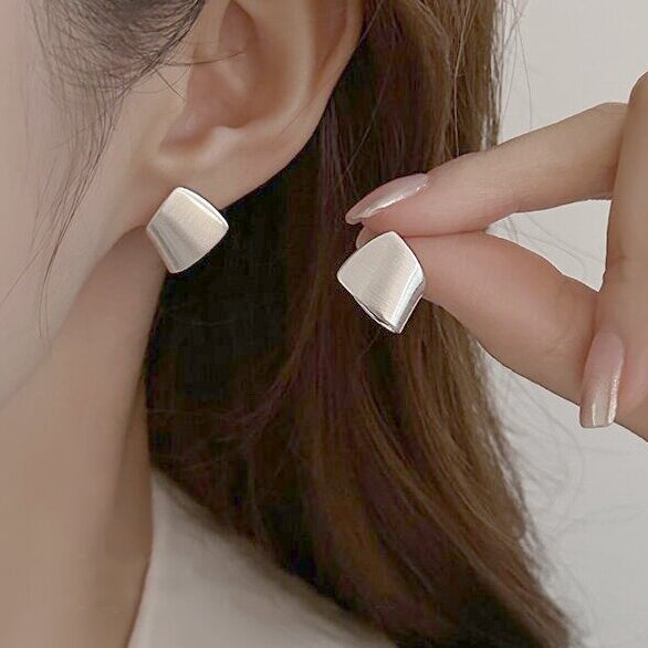 Atemberaubende Ohrring für den Alltag