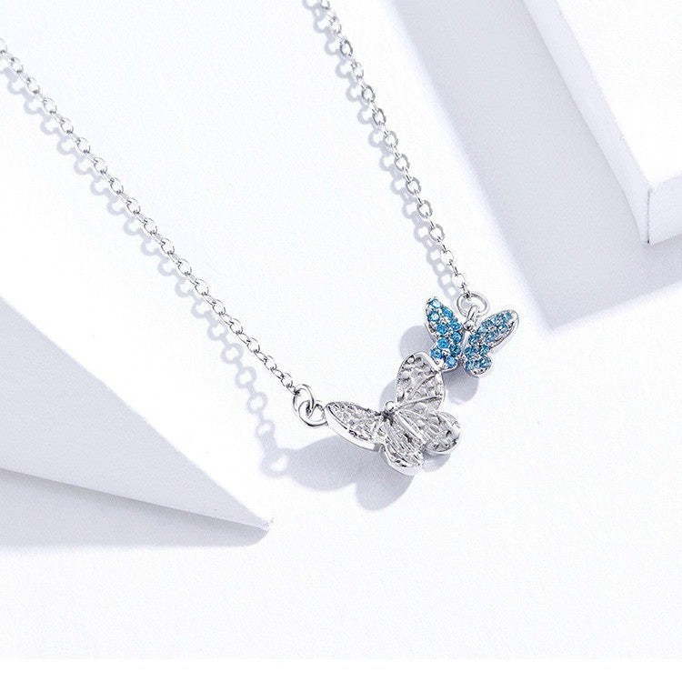 Schöne Halskette mit einzigartigem Stil