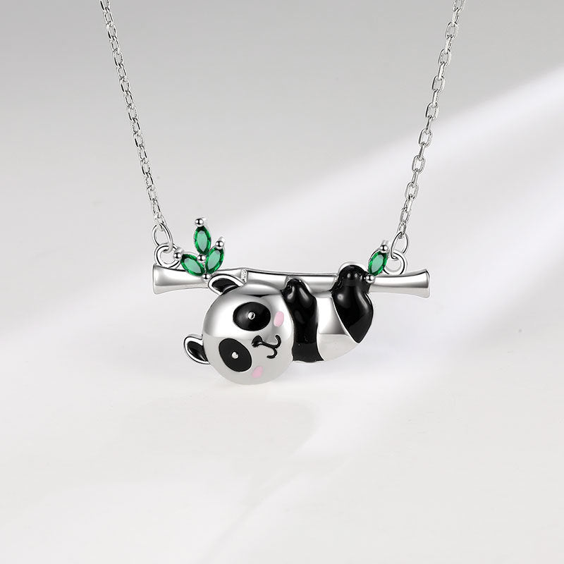 Zarte handwerkliche Halskette