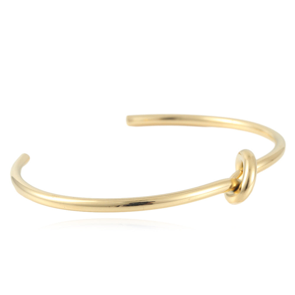 Schöne Armband mit einzigartigem Stil