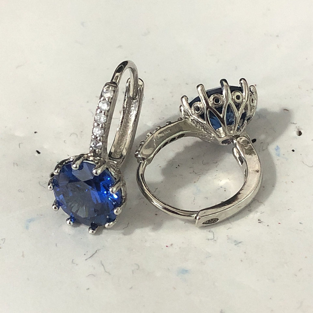 Atemberaubende Ohrring für den Alltag