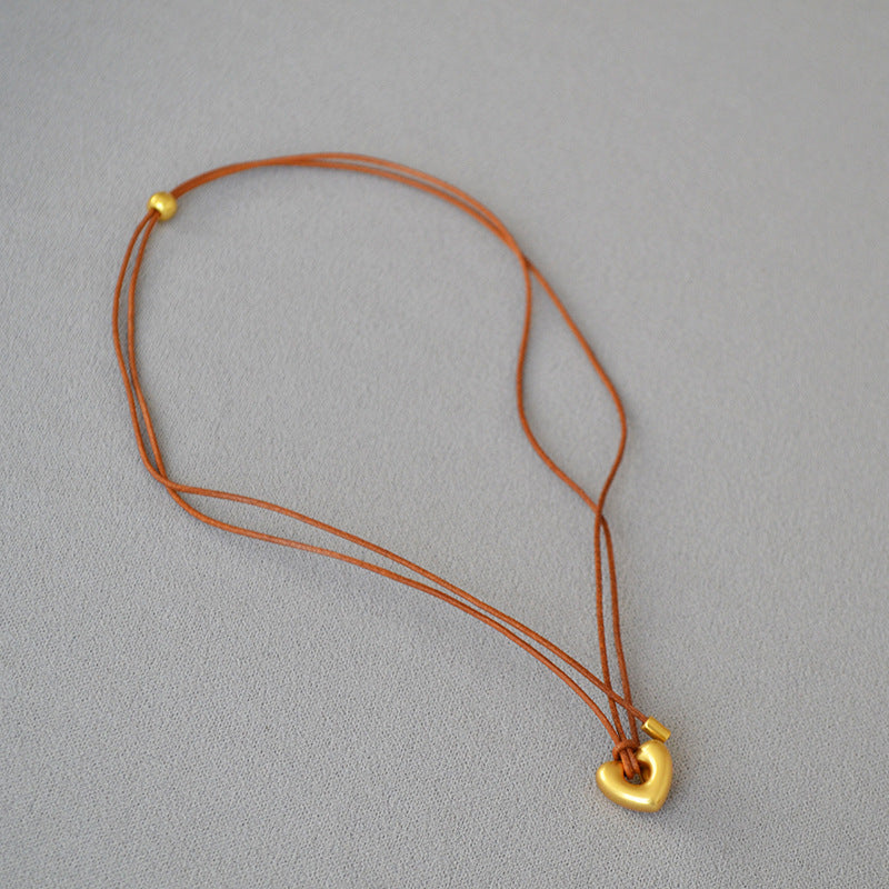 Schöne Halskette mit einzigartigem Stil