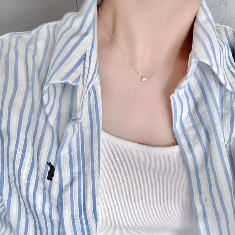 Schöne Halskette mit einzigartigem Stil