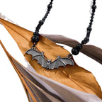 Schöne Halskette mit einzigartigem Stil