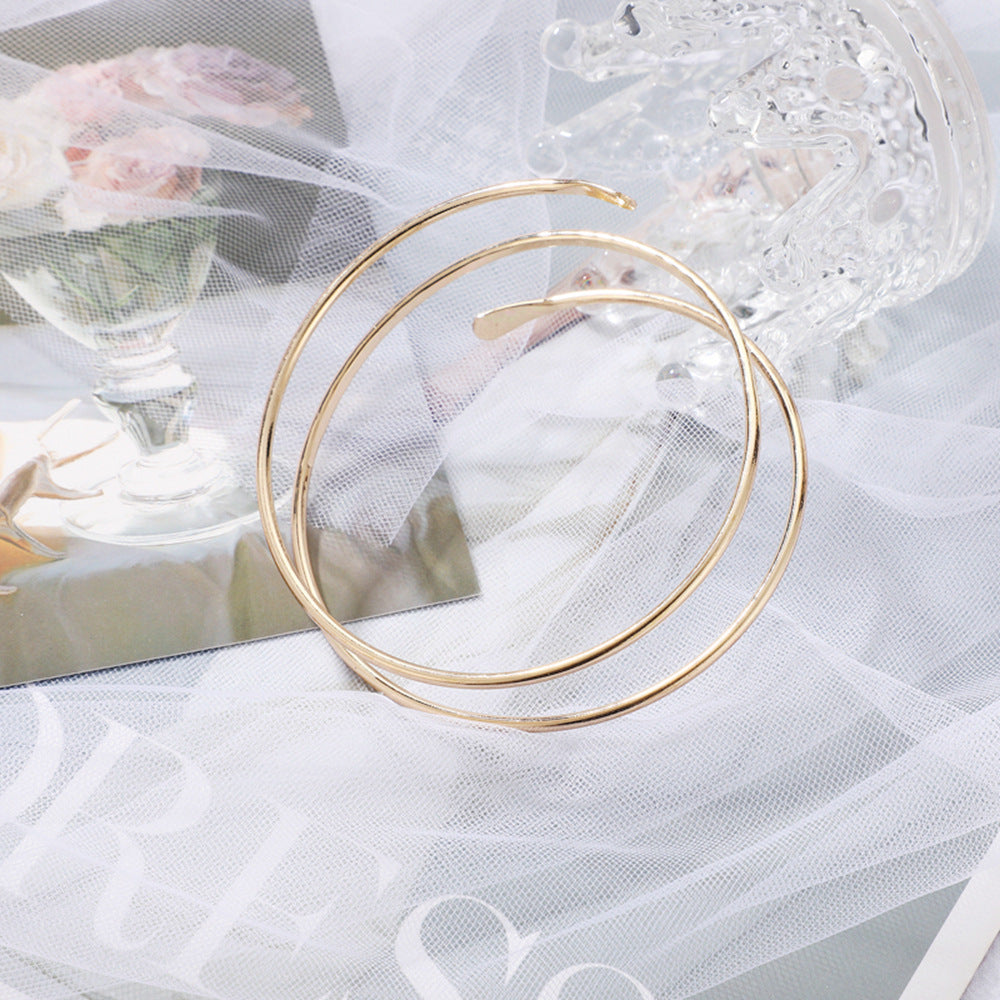 Schöne Armband mit einzigartigem Stil