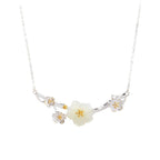 Schöne Silber Halskette mit einzigartigem Stil