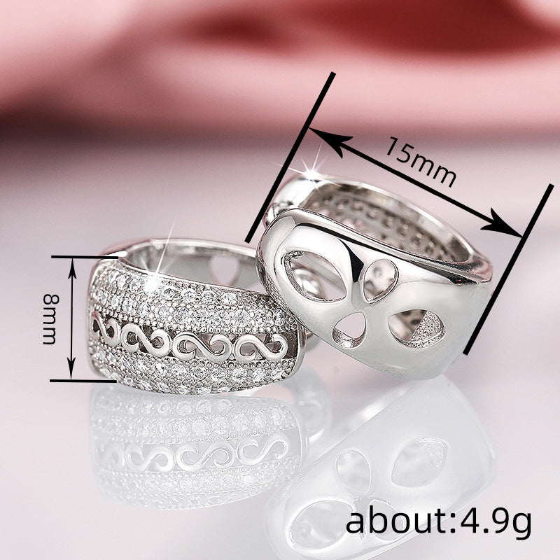 Atemberaubende Ohrring für den Alltag