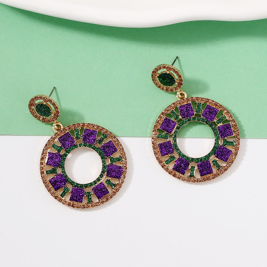 Atemberaubende Ohrring für den Alltag