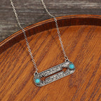 Zarte handwerkliche Halskette