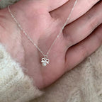 Schöne Perlen Halskette mit einzigartigem Stil