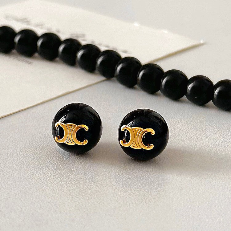 Atemberaubende Ohrring für den Alltag