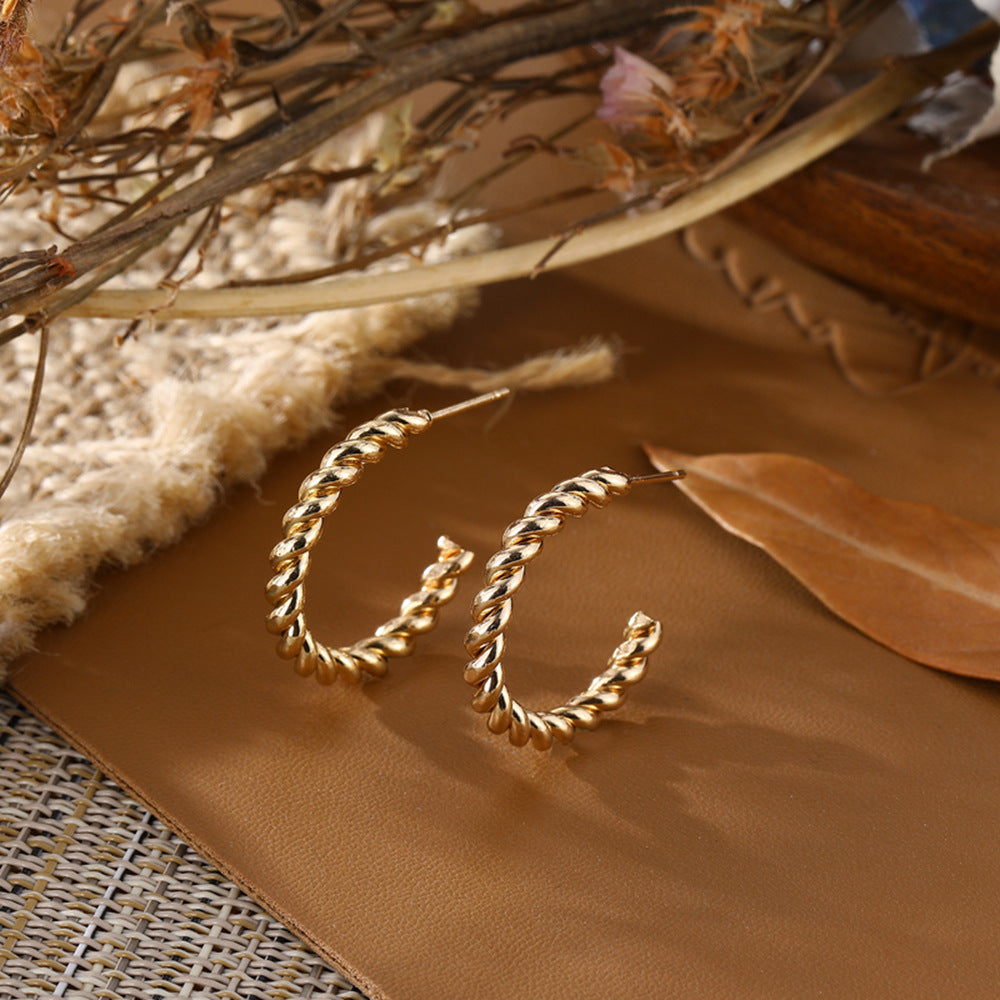 Atemberaubende Gold Ohrring für den Alltag