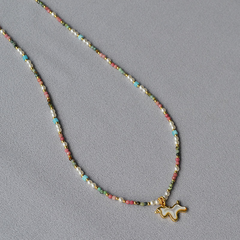 Zarte handwerkliche Perlen Halskette