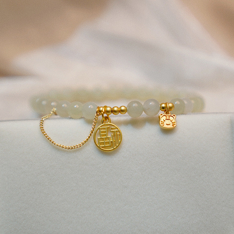 Zarte handwerkliche Armband